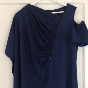 Fun blue dress with modern design